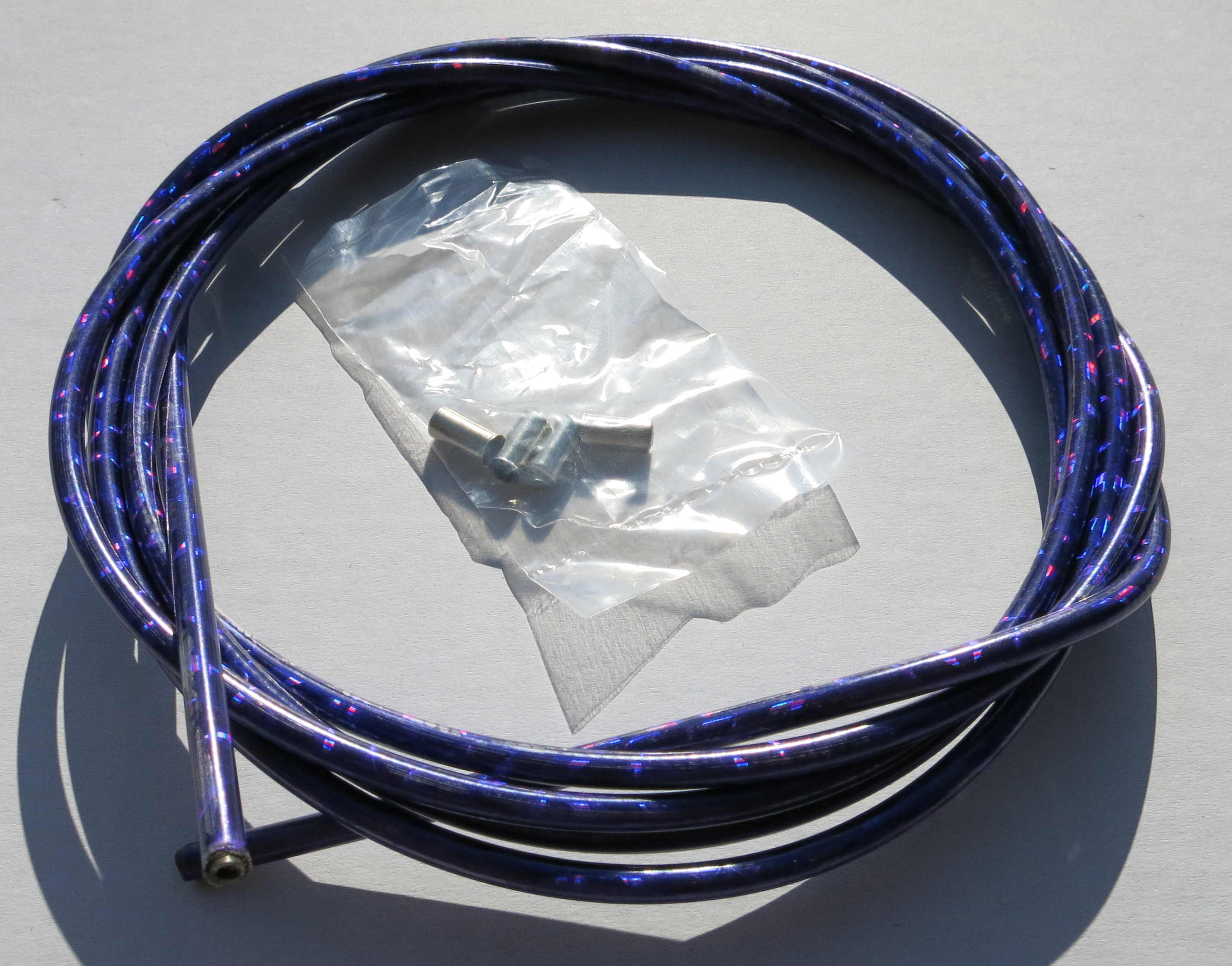 Gaine câble Bowden, violet brillant métallisé, 2,50 m x 5 mm 