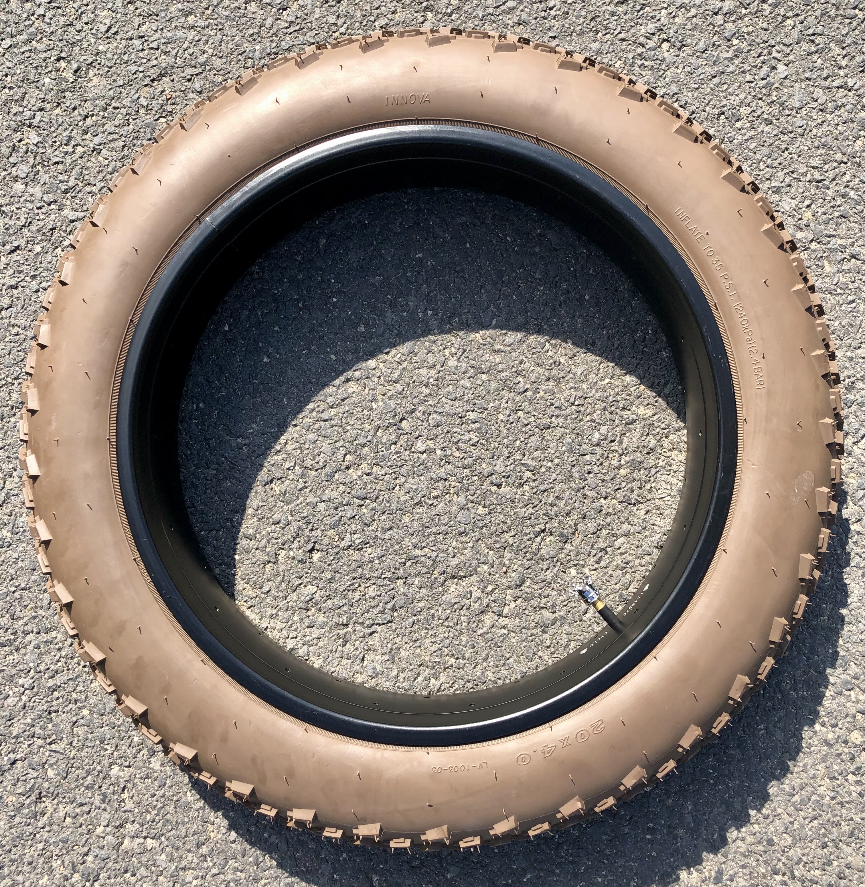 Fatbike_20x4-0_tire_brown_8
