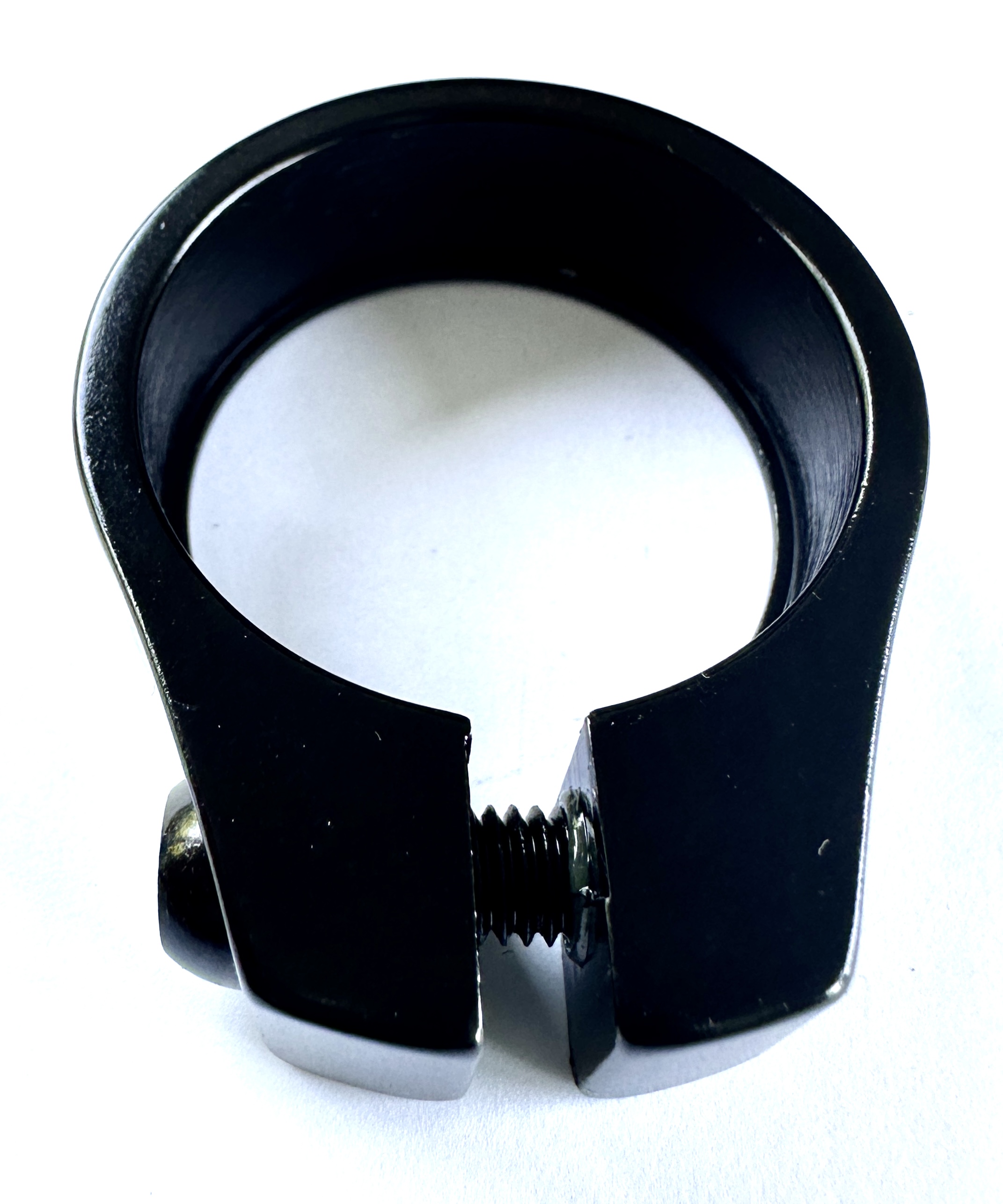 UD_Sattelstutzklemme_clamp_black_glossy_a