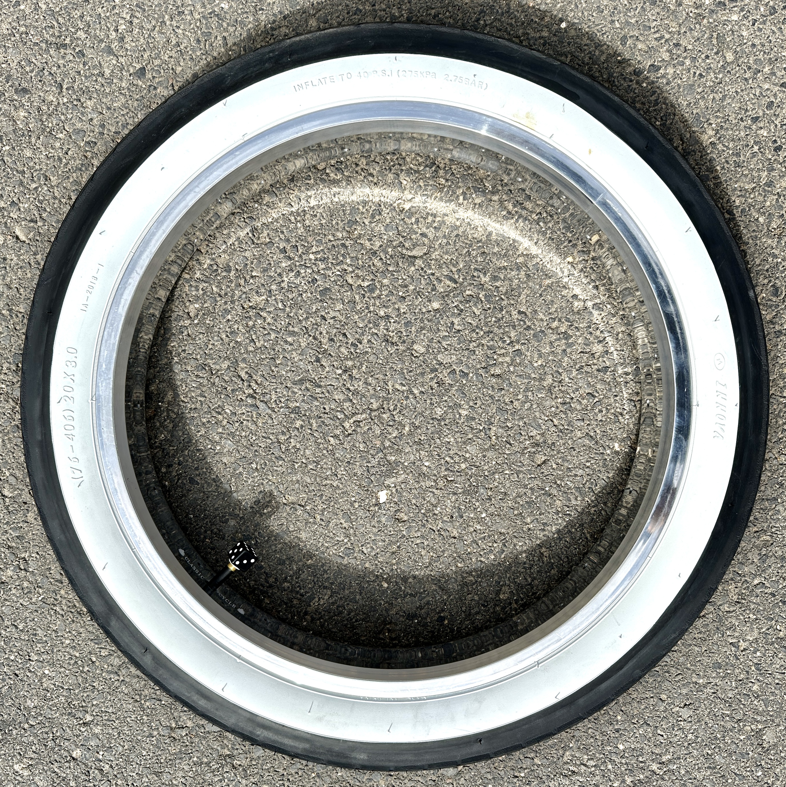 street_Hog_20x3_20_x_3-0_tire_tyre_whitewall_203_3