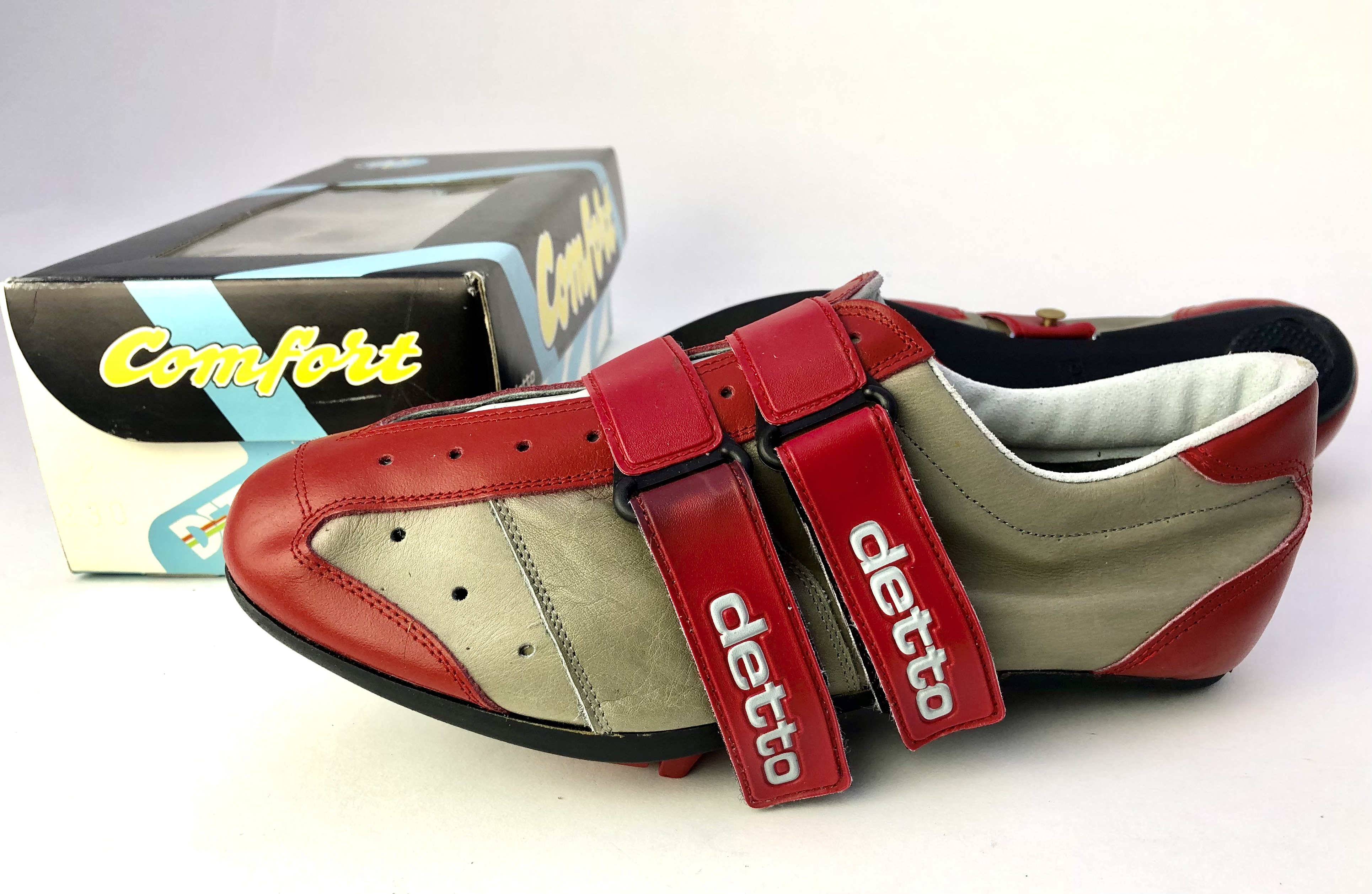 detto_pietro_italy_milano_corso_cilcli_cycling_shoe_comfort_red