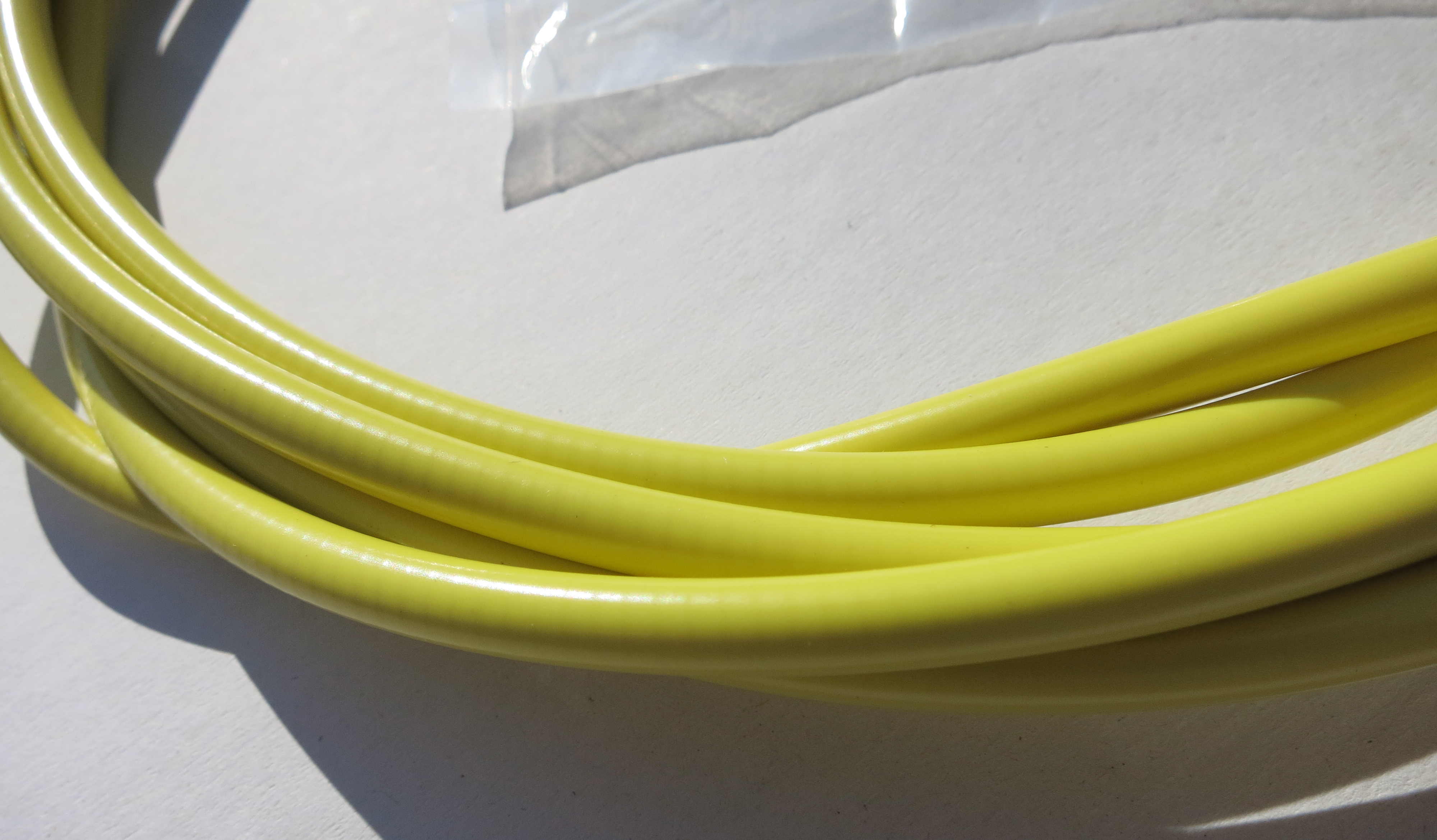 Câble externe Bowden, jaune clair 2,50 x 5 mm 