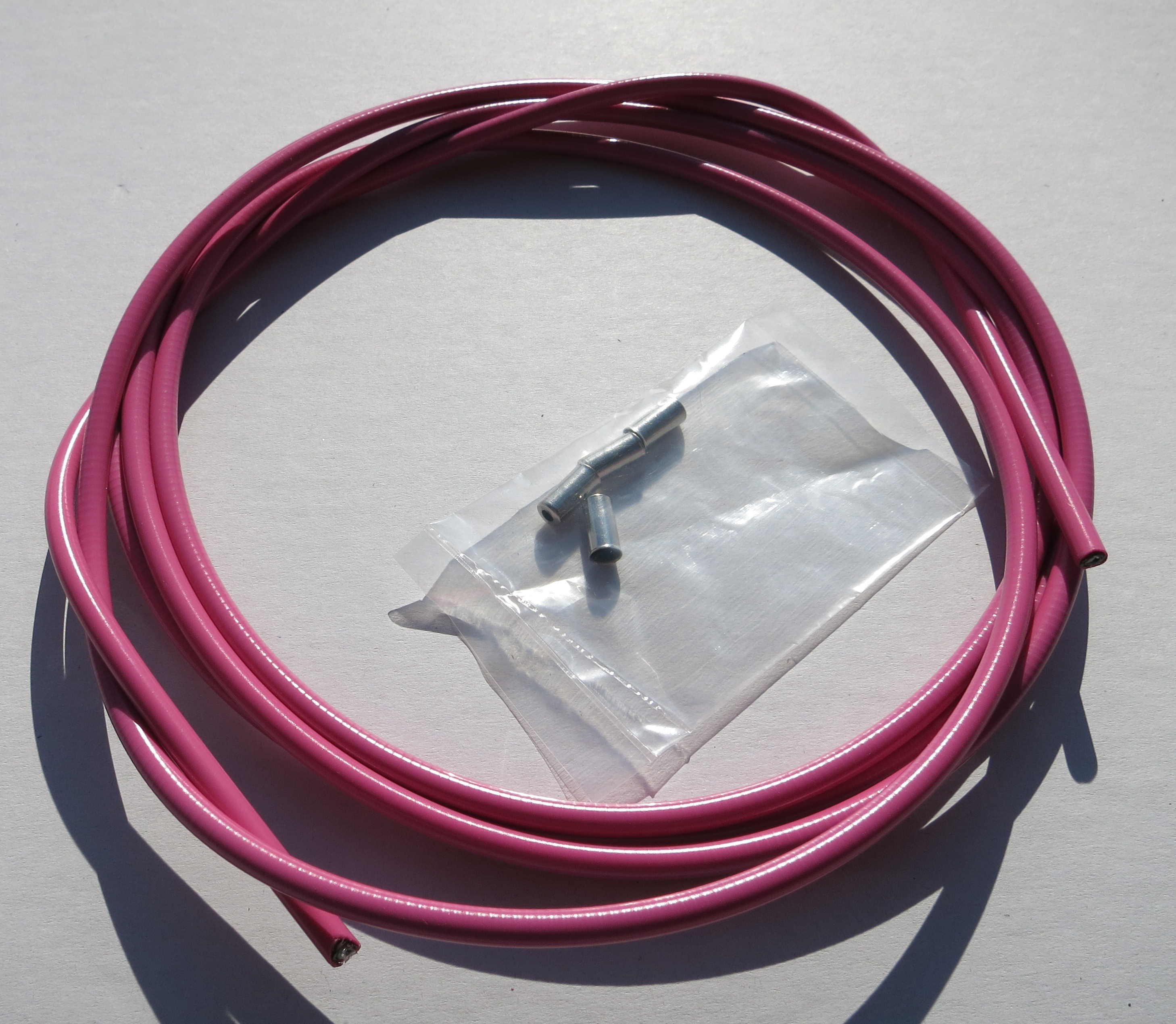 Gaine câble externe Bowden, rose 2,50 x 5 mm 