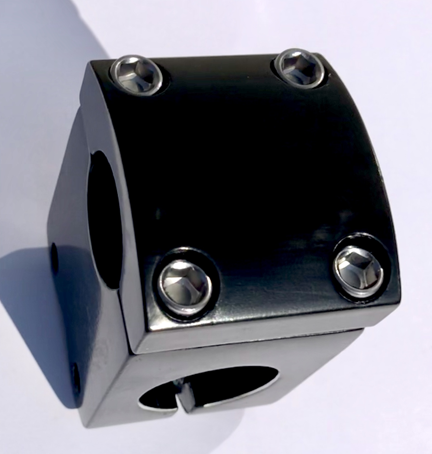 Potence A-Head cube 1 1/8 pouce  25,4 mm / BMX, corps noir, aluminium 