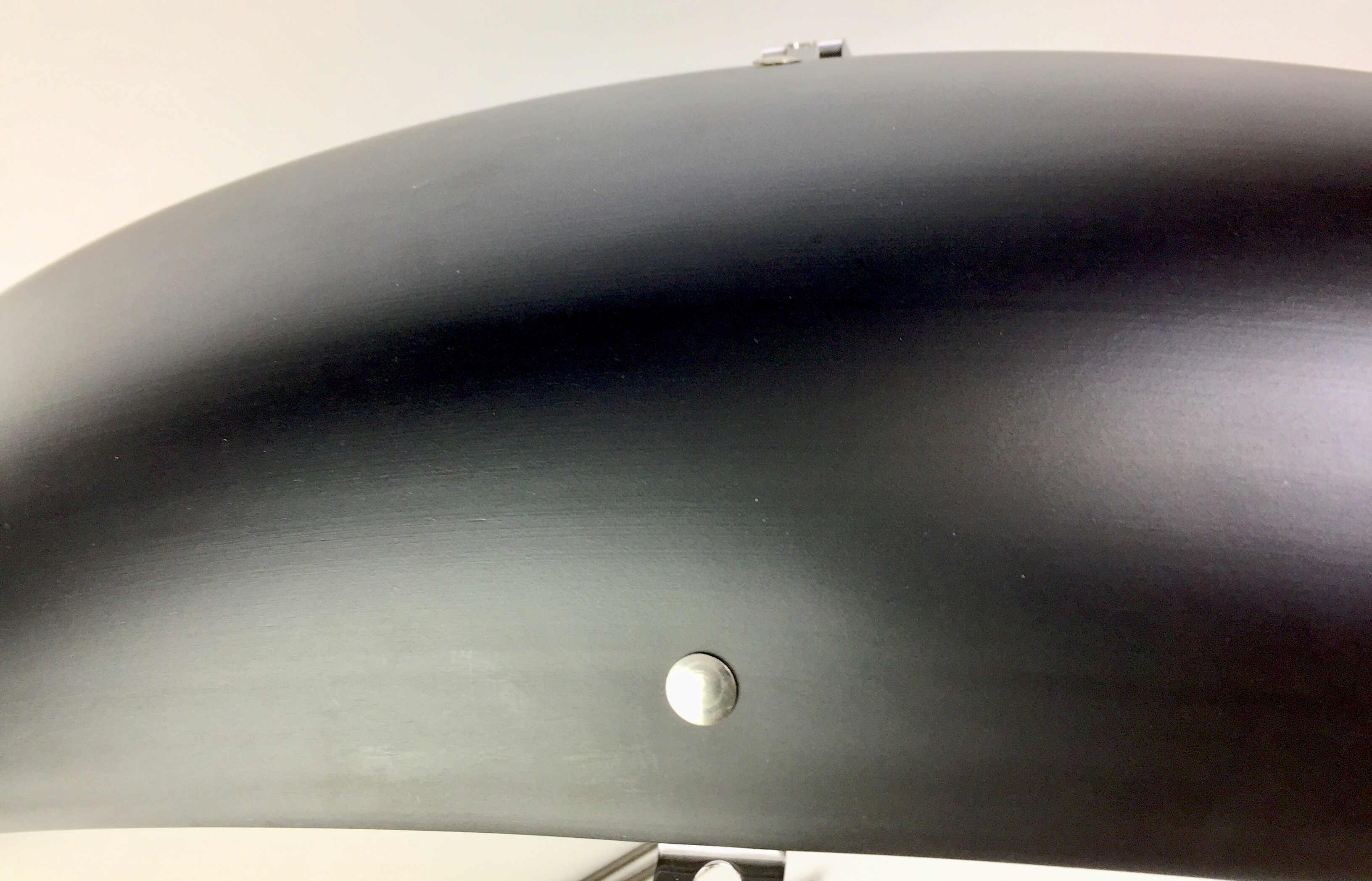 Fat Bike garde-boue en plastique 124 mm de largeur avec entretoises 26 x 4 - 4.8 pouces, noir mat