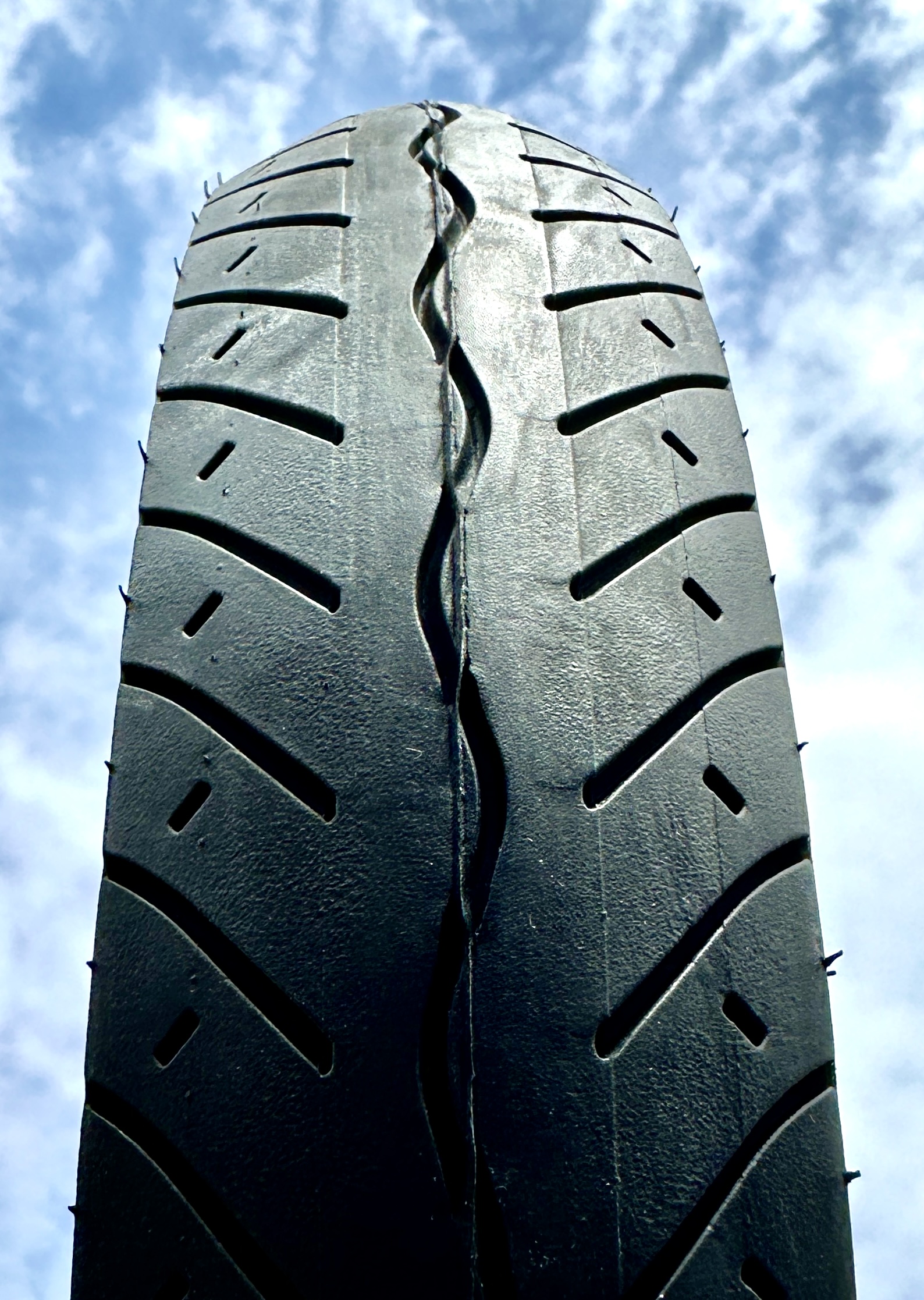 street_Hog_20x3_20_x_3-0_tire_tyre_whitewall_203