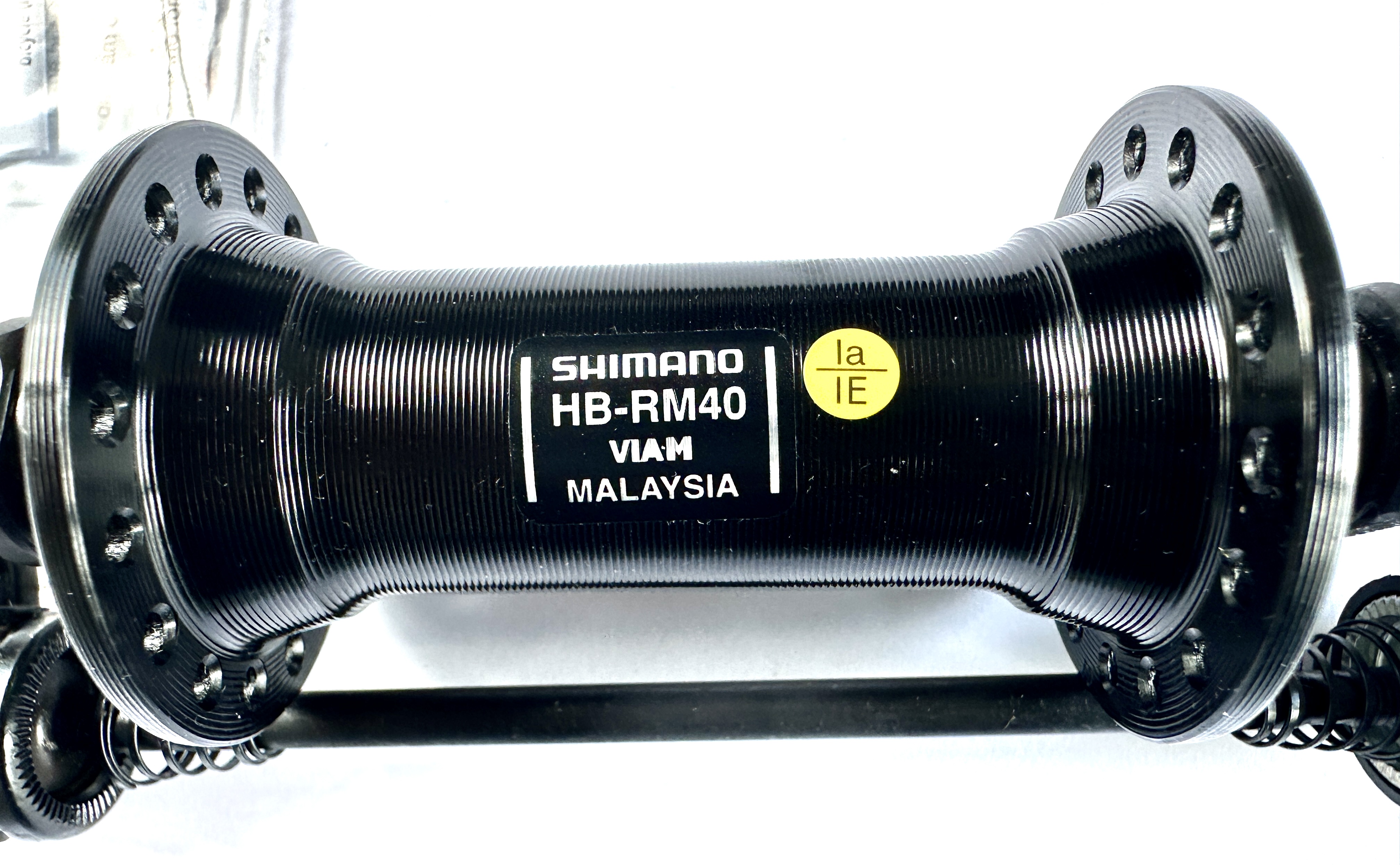Shimano_HB-RM40_Vorderradnabe_b