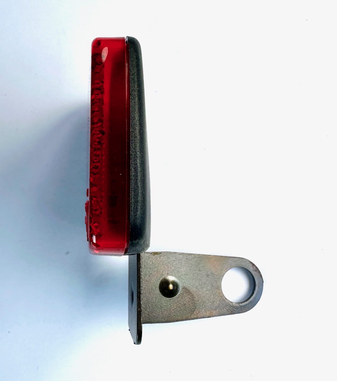 Busch_-_Mueller_Reflektor_Katzenauge_R-ckstrahler_d