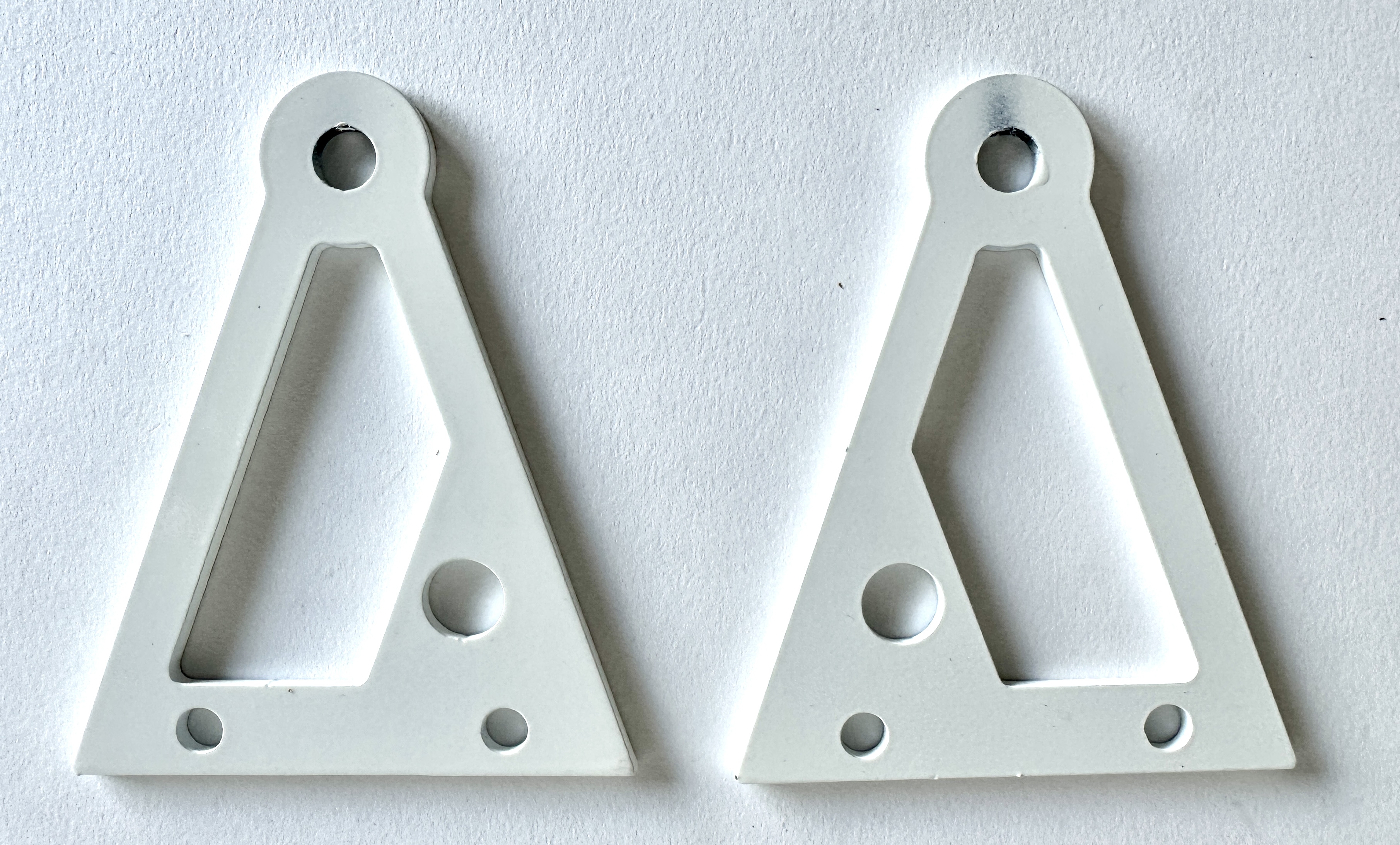 UD_lampbracket_white