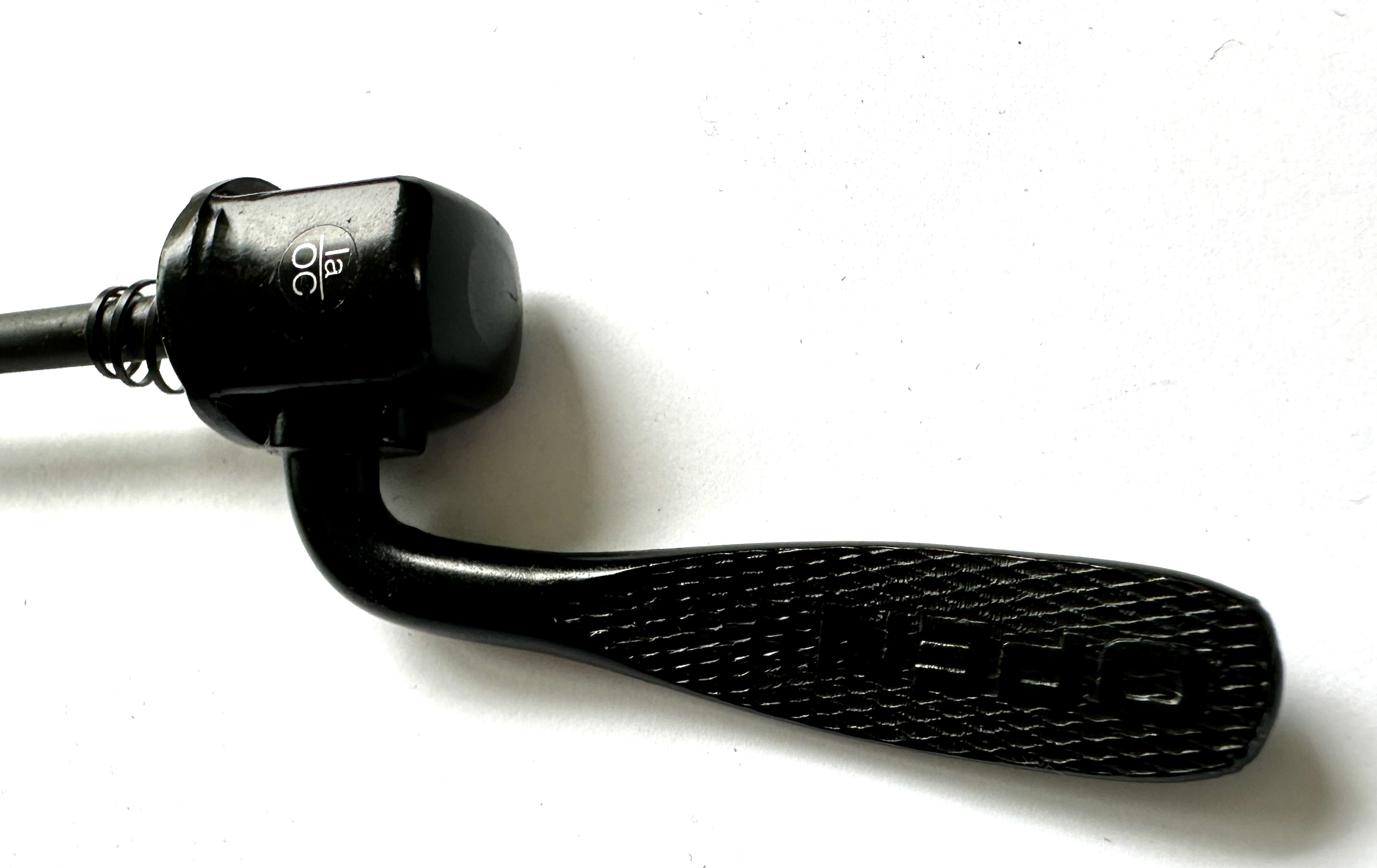 Shimano_Schnellspanner_black_eckig_c
