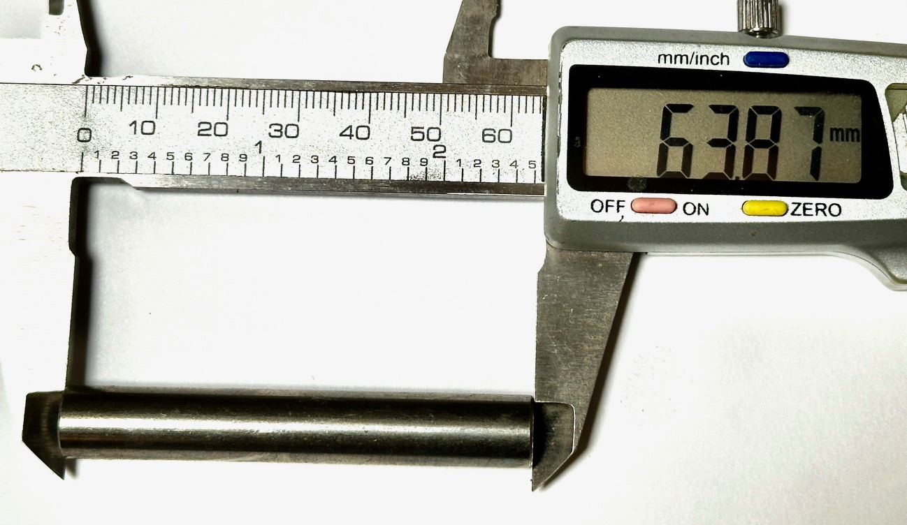 Manchon de raccordement / douille filetée rond M6, 60 x 10 mm