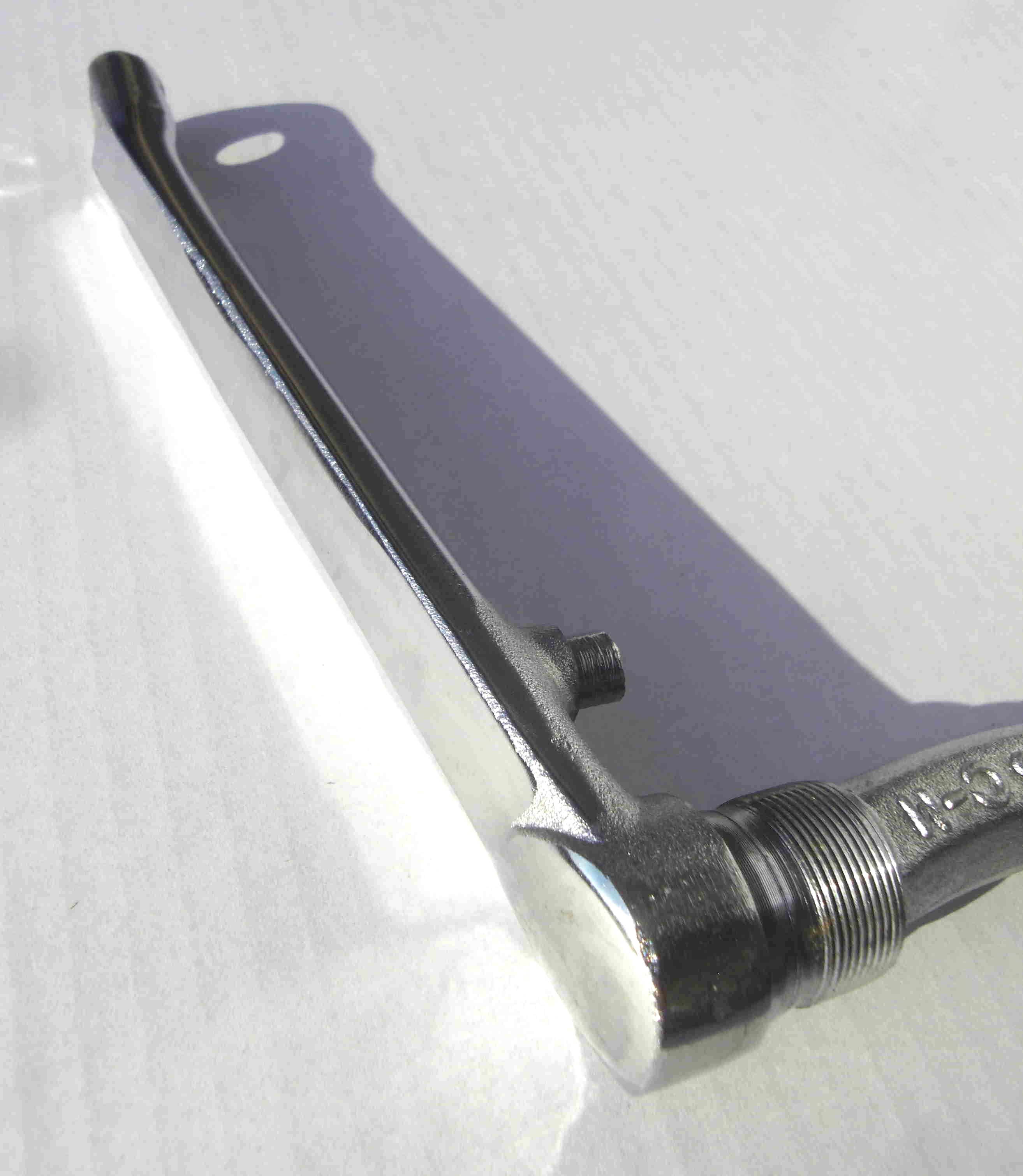 91390042_1x01VS1rdBgnZF